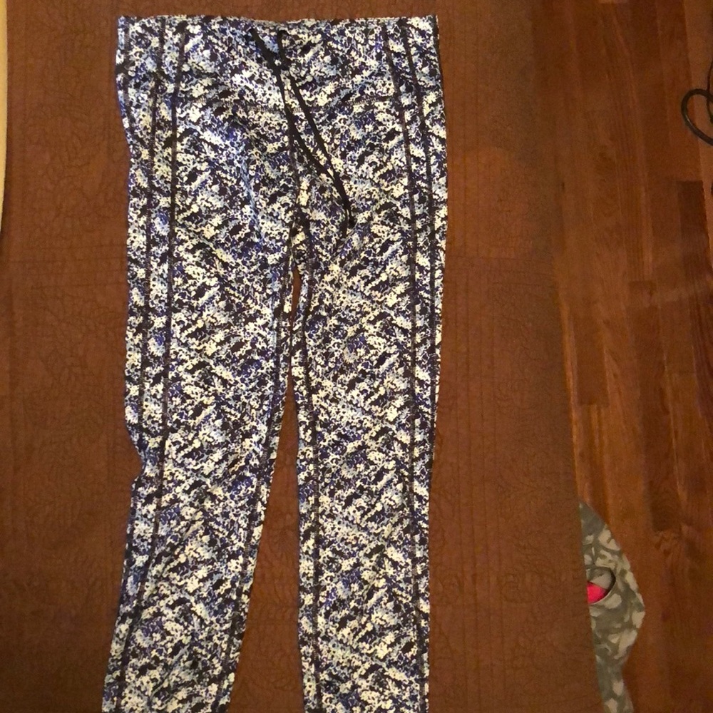 Floral leggings